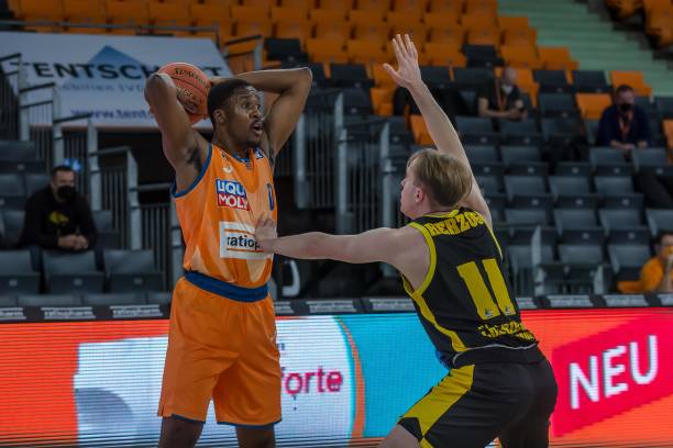 中更容易获 中更容易获