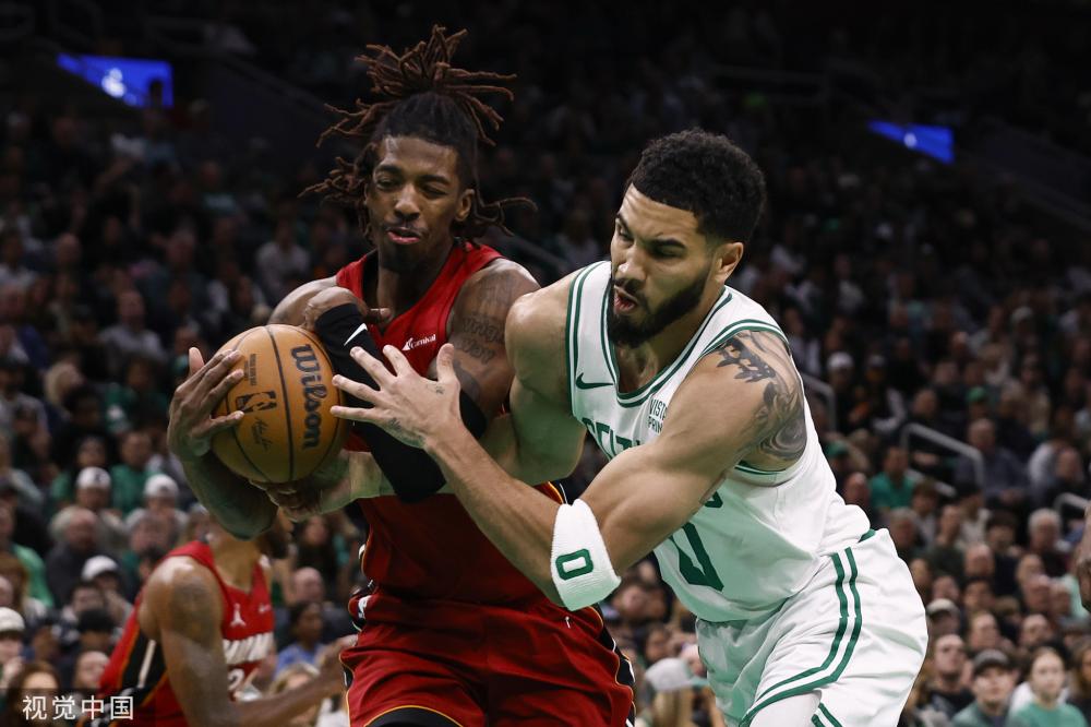 美国女足再 美国女足再